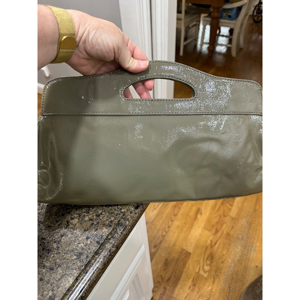 guess olive clutch purse new - Picture 3 of 6